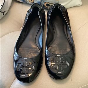 Tory Burch black patent flats size 10. Very good used condition